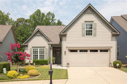3688 Majestic Oak Dr Sw, Gainesville, GA, 30504-5840 | Card Image