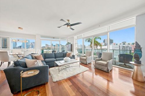 1704-111 N 12th St, Tampa, FL, 33602-3684 | Card Image
