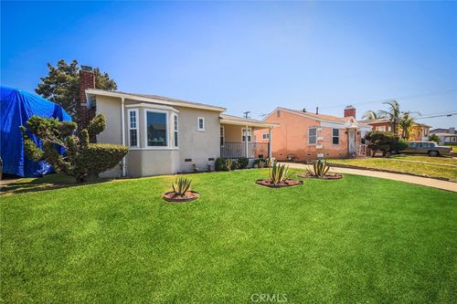 10324 S Gramercy Pl, LOS ANGELES, CA, 90047-4129 | Card Image