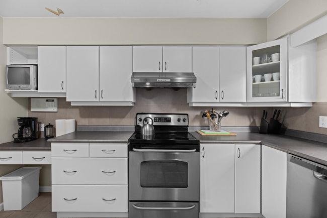 905 Greenwood Rd, House other with 4 bedrooms, 3 bathrooms and 4 parking in West Vancouver BC | Image 16