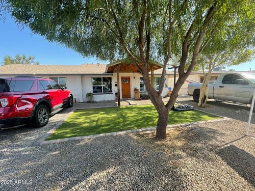 8717 W Roma Ave, Phoenix, AZ, 85037-1730 | Card Image