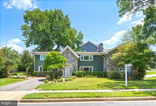 1603 Simmons Dr, MCLEAN, VA, 22101-5156 | Card Image