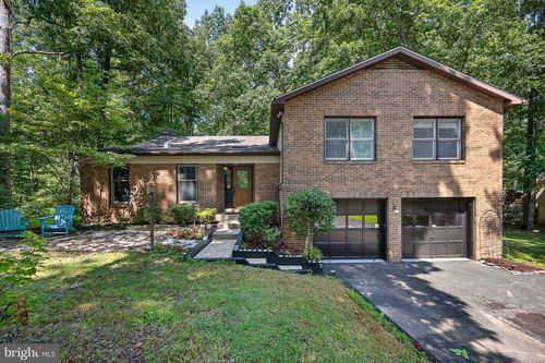 12542 Cavalier Dr, WOODBRIDGE, VA, 22192-3316 | Card Image