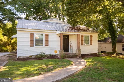211 Rutland Cir, Lagrange, GA, 30241-1322 | Card Image