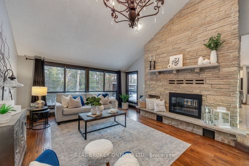 5 Sumac Rd, Blackstock, ON, L0B1B0 | Card Image