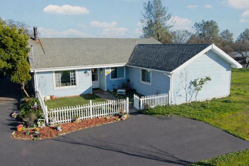 3653 Chuckwagon Dr, Copperopolis, CA, 95228-7040 | Card Image