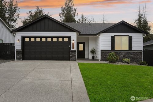 126 Zephyr Dr, SilverLake, WA, 98645-9604 | Card Image