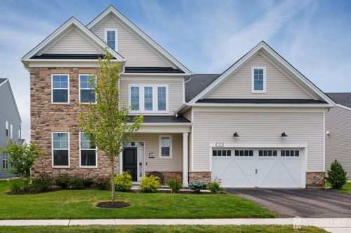 11 Cole Place, Middlesex, NJ, 08512 | Card Image