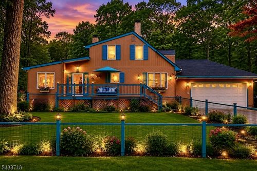 11 Rippling Brook Dr, Highland Lakes, NJ, 07422-1032 | Card Image