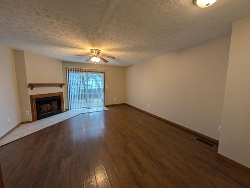 66c-201 Macenroe Dr, Blacklick, OH, 43004-9341 | Card Image