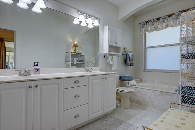 1286 Sebastian Lakes Dr, House other with 2 bedrooms, 2 bathrooms and null parking in Sebastian FL | Image 24