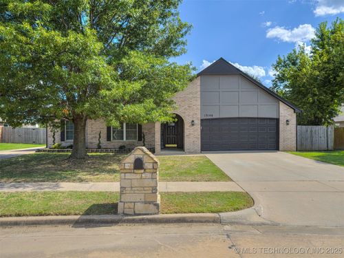 13146 E 128th St N, Collinsville, OK, 74021-4169 | Card Image