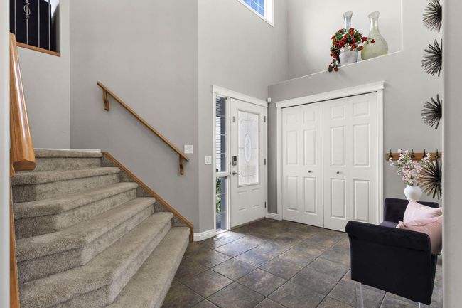 38 Simcoe Crescent Sw, House other with 4 bedrooms, 4 bathrooms and 4 parking in Calgary AB | Image 5