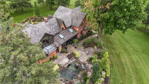 1399 Safari Rd, Millgrove, ON, L8B1S6 | Card Image