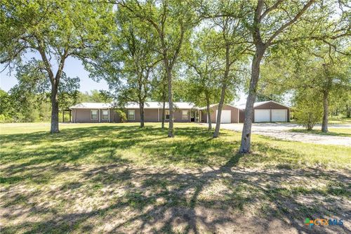 1229 State Highway 304, Gonzales, TX, 78629-6835 | Card Image