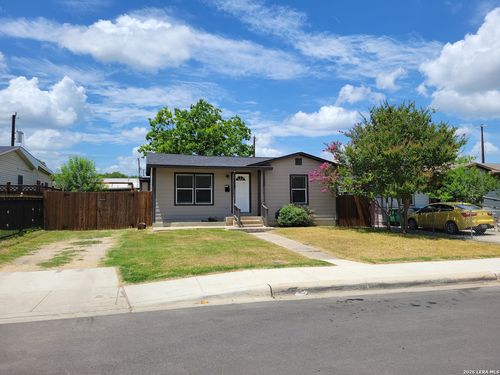 119 Venice, San Antonio, TX, 78201-2553 | Card Image
