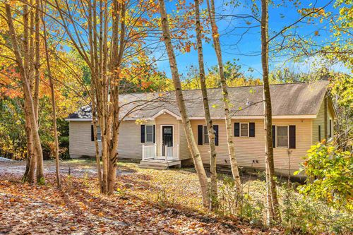 90 Locust Ln, Lyndeborough, NH, 03082-6131 | Card Image