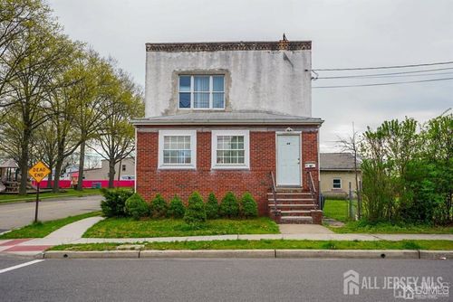 44 E Tappen St, Port Reading, NJ, 07064-1511 | Card Image