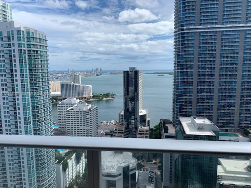 3704-1010 Brickell Ave, Miami, FL, 33131-3784 | Card Image