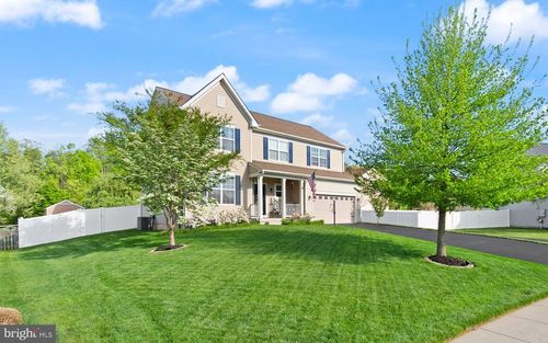 14492 Sharpshinned Dr, Gainesville, VA, 20155-5837 | Card Image