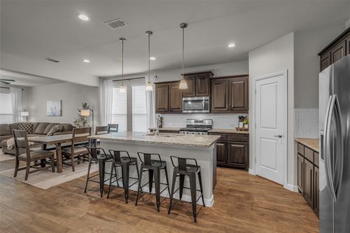 411 Skipper Ln, Azle, TX, 76020-2950 | Card Image