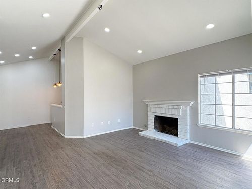 2633 Barnacle Cv, Port Hueneme, CA, 93041-1520 | Card Image