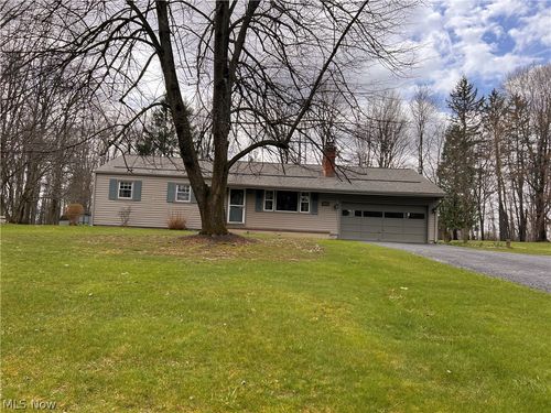 49231 England Dr, East Palestine, OH, 44413-8723 | Card Image