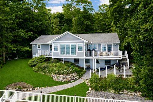 705 S Nanagosa Trl, Suttons Bay, MI, 49682-9554 | Card Image