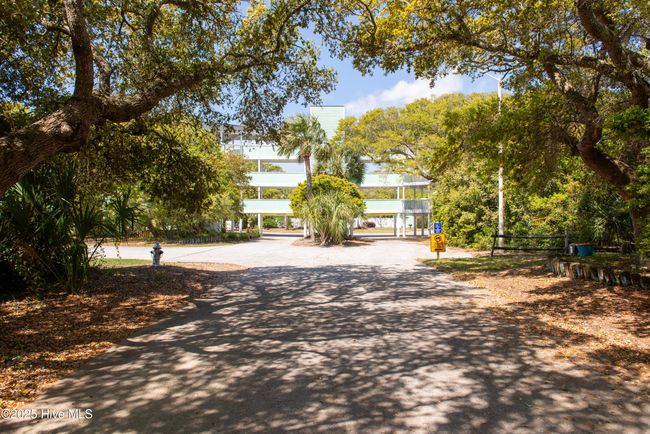 2301B - 2301 Surfrider Cir, Condo with 2 bedrooms, 2 bathrooms and null parking in Kure Beach NC | Image 6