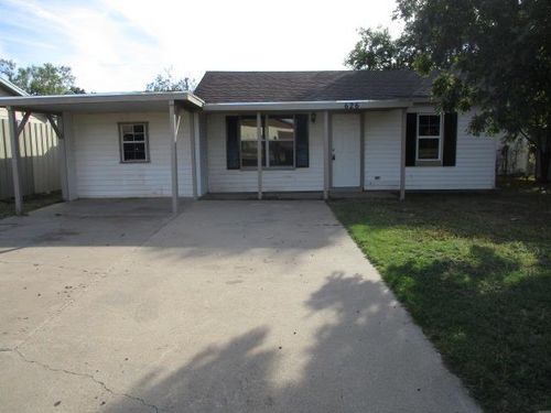 626 N Schroeder Ave, San Angelo, TX, 76905-4362 | Card Image