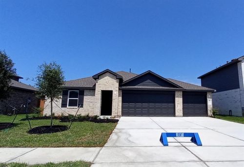 933 Neches Ln, Dayton, TX, 77535-2598 | Card Image