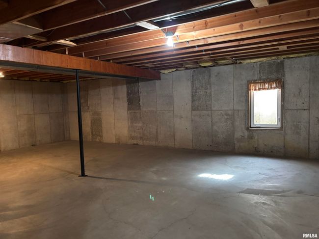626 3 Rd Ave, House other with 3 bedrooms, 3 bathrooms and null parking in De Witt IA | Image 22