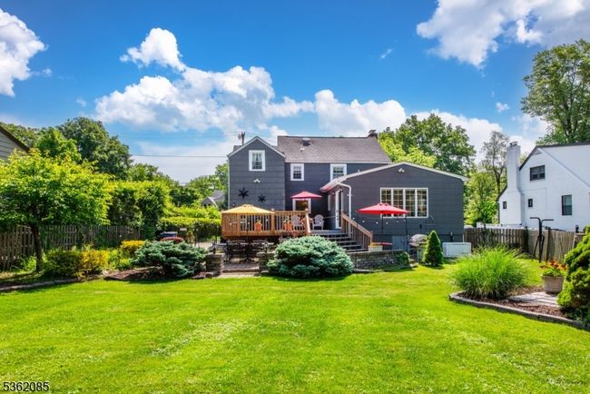 178 Walnut St, House other with 3 bedrooms, 2 bathrooms and null parking in Livingston NJ | Image 45