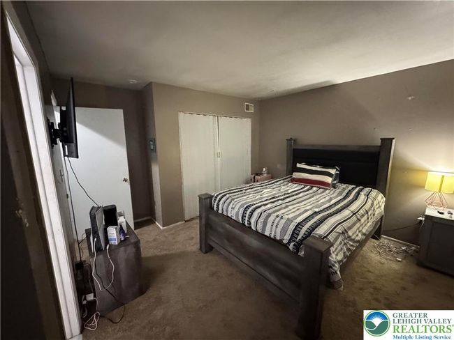 215 W Lehigh St, Townhouse with 3 bedrooms, 3 bathrooms and null parking in Bethlehem PA | Image 19