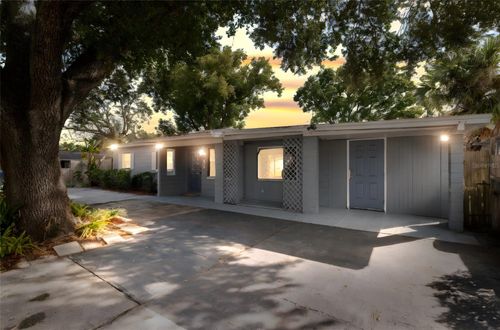 703 E 114th Ave, Tampa, FL, 33612-5705 | Card Image