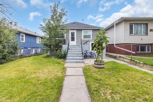 1212 Bantry St Ne, Calgary, AB, T2E5E7 | Card Image