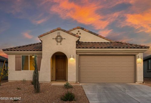8180 S Expedition Dr, Tucson, AZ, 85747-0165 | Card Image