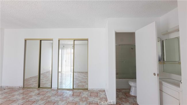 1723 Appleton Way, Condo with 2 bedrooms, 2 bathrooms and 2 parking in Pomona CA | Image 9