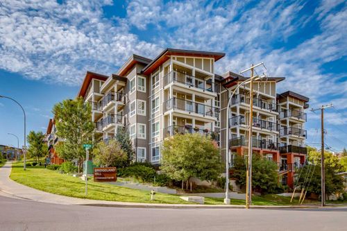 303-510 Edmonton Trail Ne, Calgary, AB, T2E3H1 | Card Image
