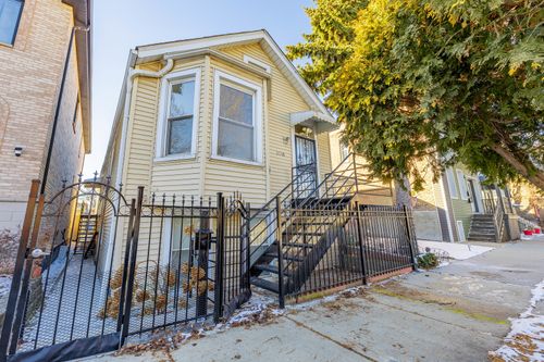 3748 S Parnell Ave, CHICAGO, IL, 60609-1732 | Card Image