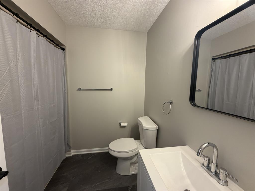Residential Lease in Maceo 3