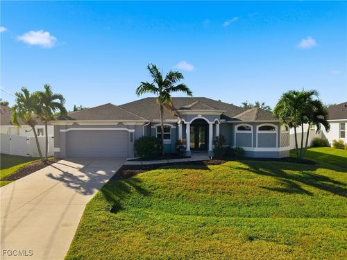 2538 Sw 35th Ln, Cape Coral, FL, 33914-4801 | Card Image