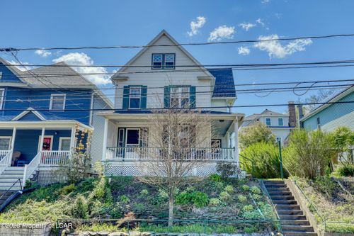 63 E Kirmar Ave, Nanticoke, PA, 18634-3611 | Card Image