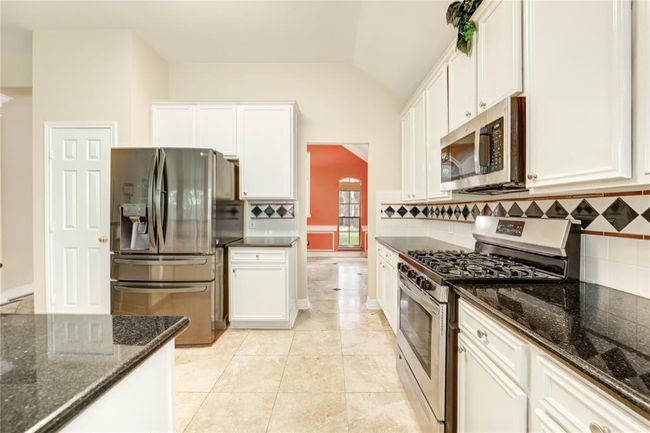 17103 Carroll Lake Dr, House other with 4 bedrooms, 2 bathrooms and 2 parking in Spring TX | Image 8