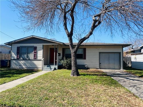 538 Chase Dr, Corpus Christi, TX, 78412-3035 | Card Image