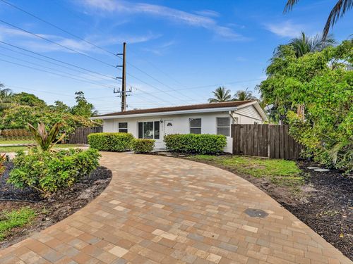 1513 Ne 30th Ct, Pompano Beach, FL, 33064-6842 | Card Image