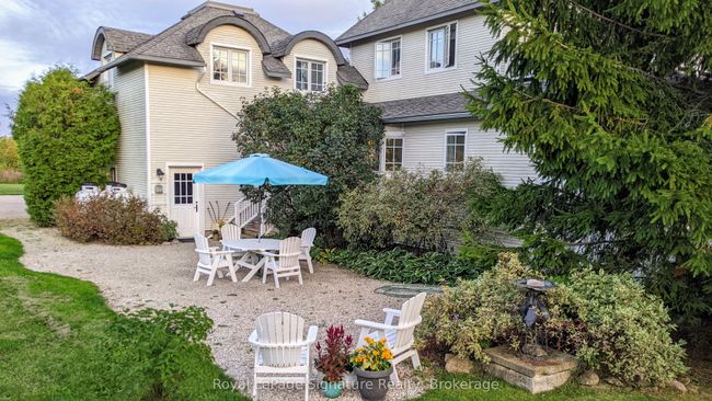 807035 25th Side Road, House other with 4 bedrooms, 3 bathrooms and 6 parking in Grey Highlands ON | Image 6