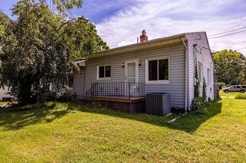3902 Vannest Ave, Middletown, OH, 45042-2744 | Card Image