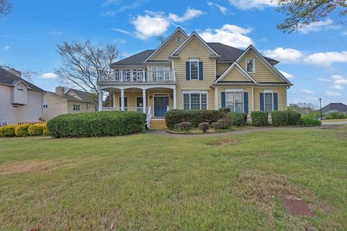 1070 Mckendree Park Ln, Lawrenceville, GA, 30043-6256 | Card Image