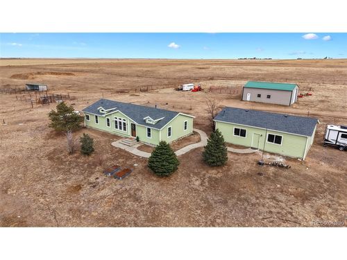 69339 E County Road 34, Byers, CO, 80103-9424 | Card Image